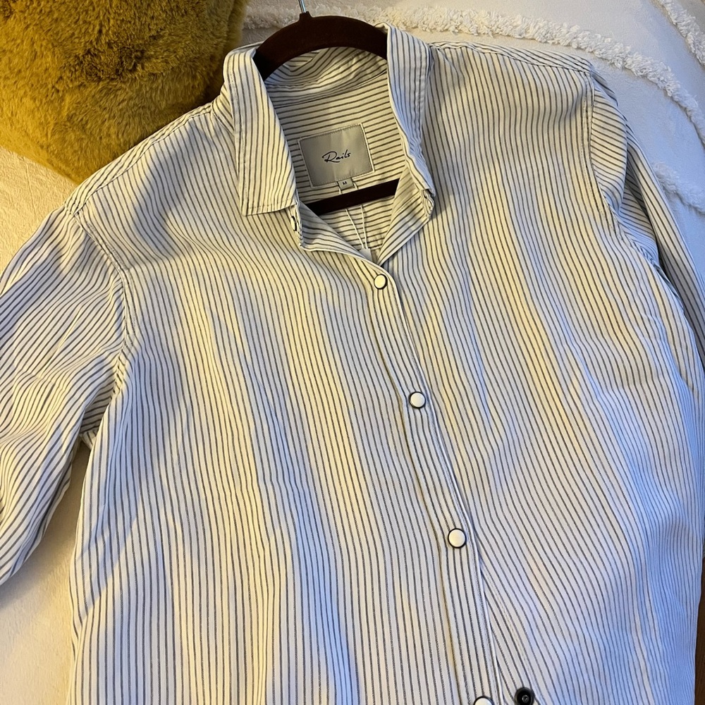 Rails Top Gray Medium M Pinstripe